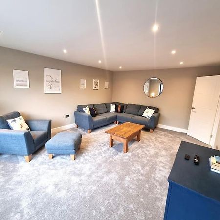 Brand New, Stunning Beachside House Seasalter Buitenkant foto
