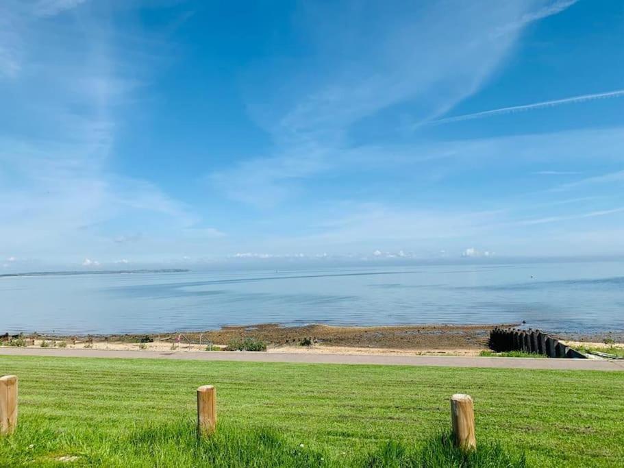 Brand New, Stunning Beachside House Seasalter Buitenkant foto