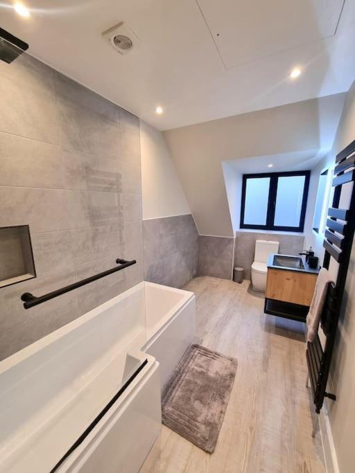 Brand New, Stunning Beachside House Seasalter Buitenkant foto